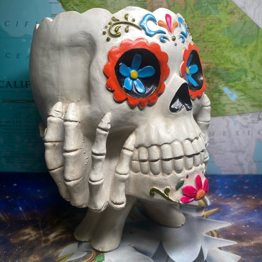 Floral skull bowl